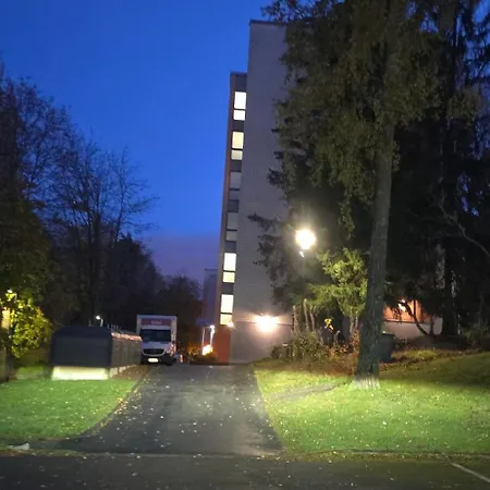 Zoneb For One To Five Persons And 20min By Train From Airport And Helsinki And One Car Park Vantaa